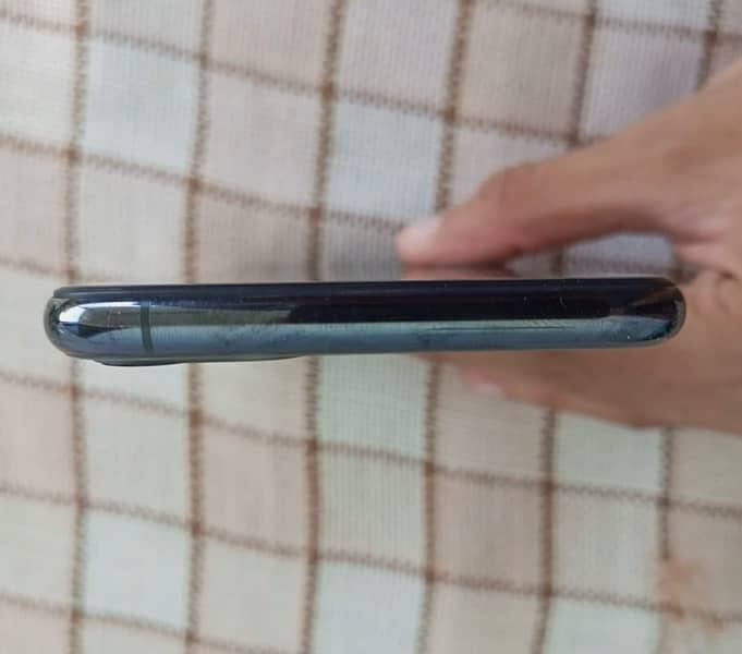 iphone 11promax (pta approved) (grey colur) (64gb) 4