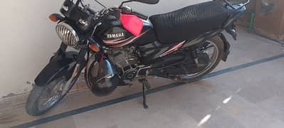 Yamaha YBz 125 black color first owner name for sale