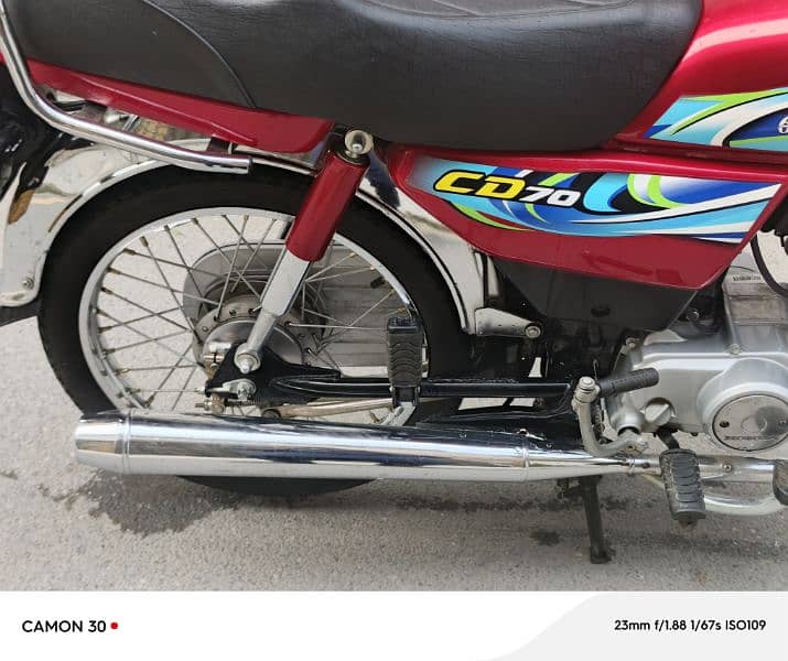 Honda CD70 5