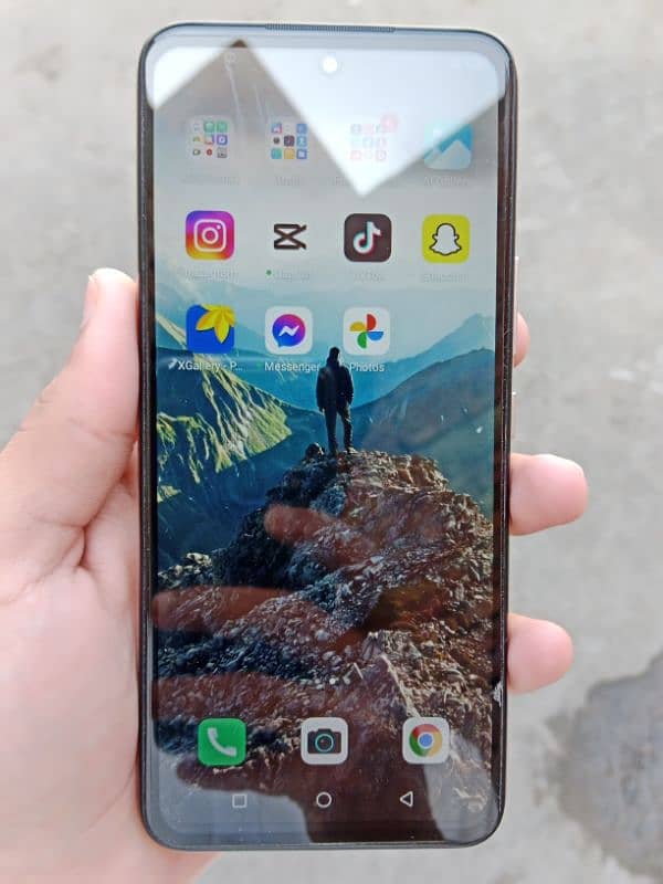 Infinix Hot 12 play Ram 6GB Rom 128GB 10by10 condition 8