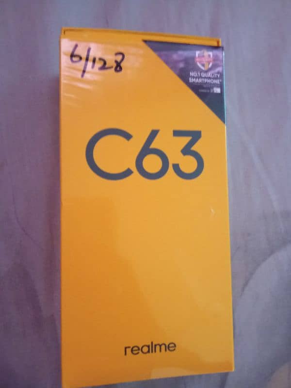 realme c63 7