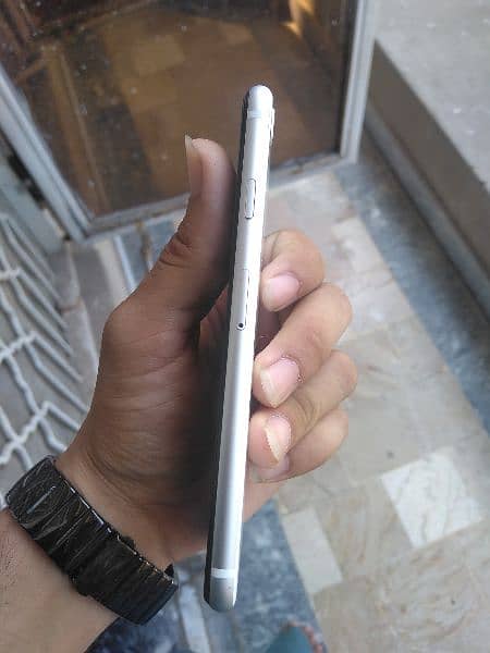 IPhone SE 2020 256gb factory unlock all ok 03271521558 4