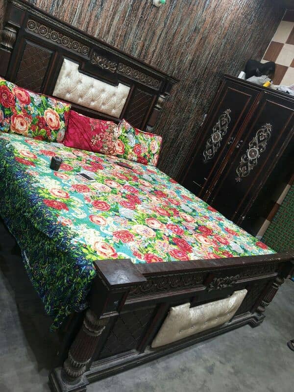 Wooden bed 4