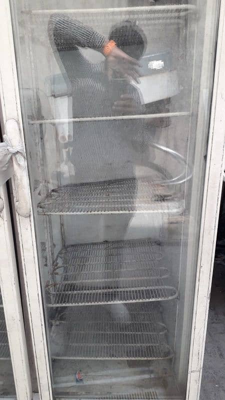 Commercial Double Door Double Compressor Fridge For Restaurant Bakery 1