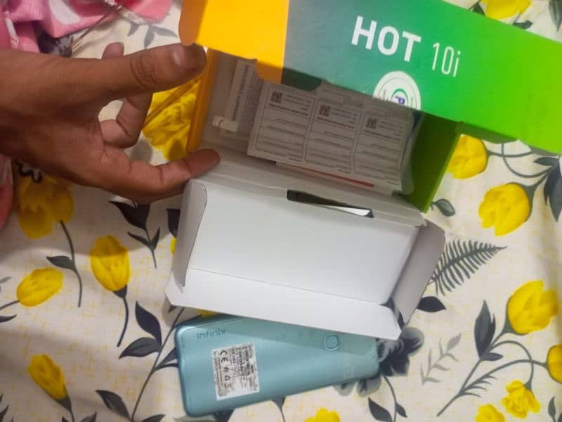 infinix hot 10i sale 4/128 3