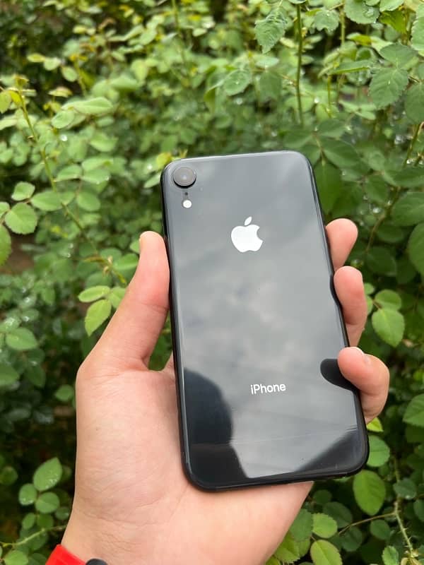 IPHONE XR (40k FNL) urgent 1