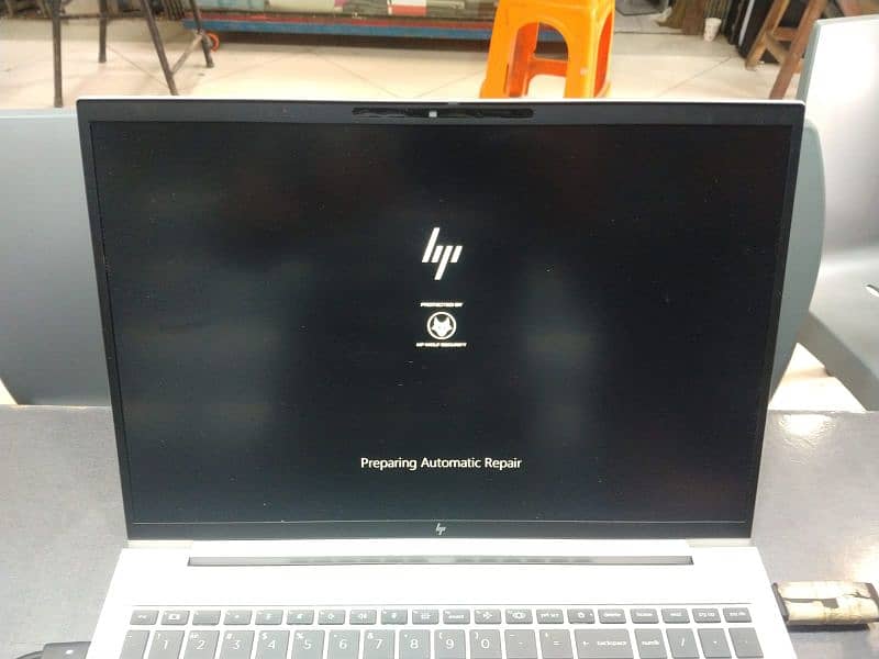 HP Elitebook 860 i7 13th generation 32gb ram ddr5 500gb SSD warranty 3