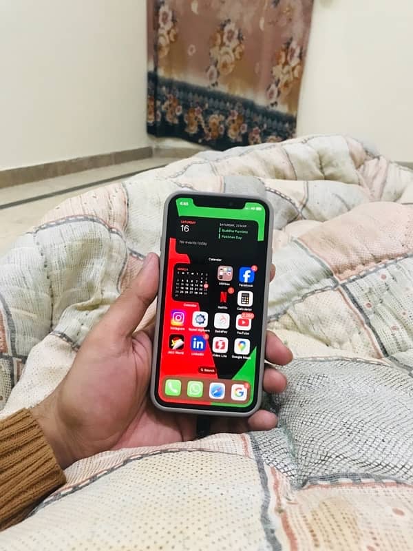 iphone X 64 GB PTA approved 1