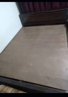 pure wood queen bed with matress