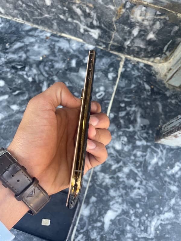 iphone xs max jv 64 GB 03480551096 watsapp 1