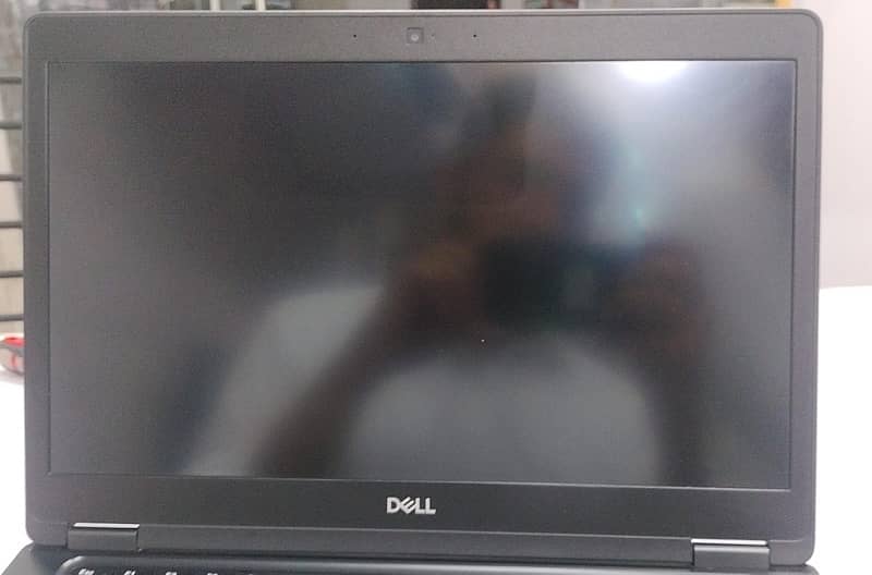 DELL LATITUDE 5490 2