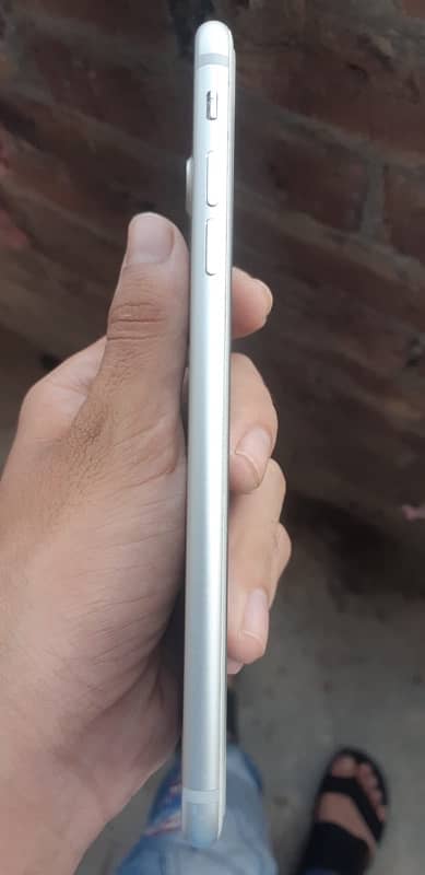 Iphone 7 Plus Pta Approved 10 By 10 Condition 4