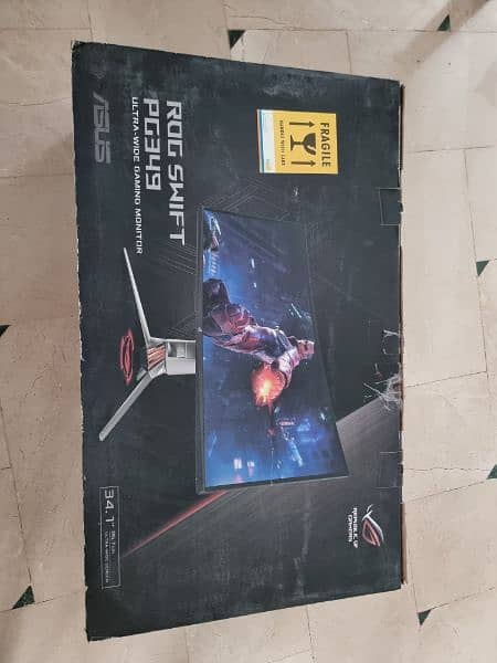 Gaming Monitor 34" ASUS PG349Q 120 Hz Curved. 6