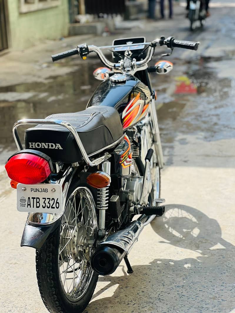 Honda CG 125 2022 8