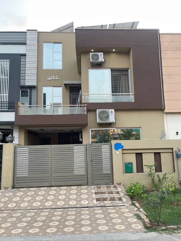 5 Marla Fully Furnished House Including 8 KV Solar System Installed 3 Bedrooms With Attached Bath At A Very Prime Location Of CC Block Bahria Town Lahore 7