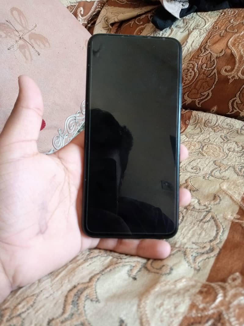 Huawei y9s with box and charger 3