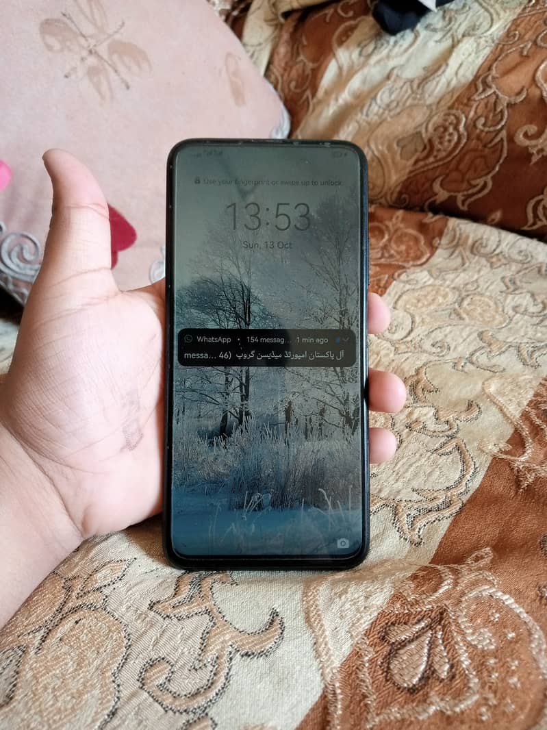 Huawei y9s with box and charger 4