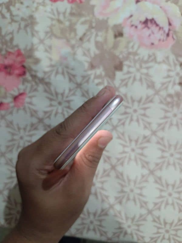 IPhone 7 256gb pta approved 3