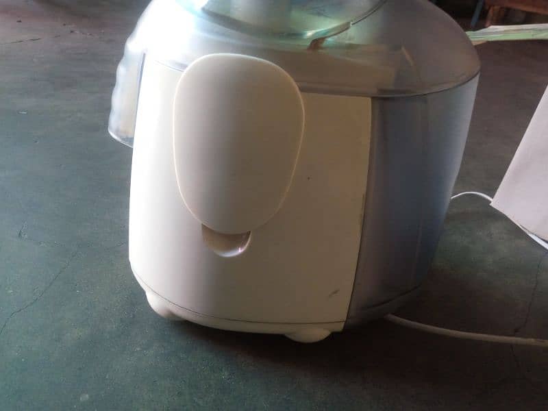 Juice extractor 5