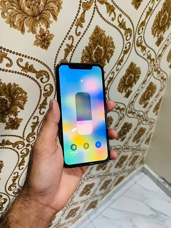 iPhone x 64gb PTA Approved 4