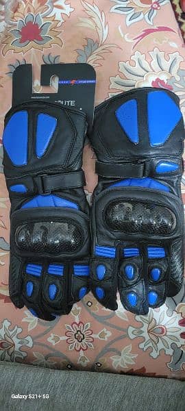 Kangroute full size gloves 2