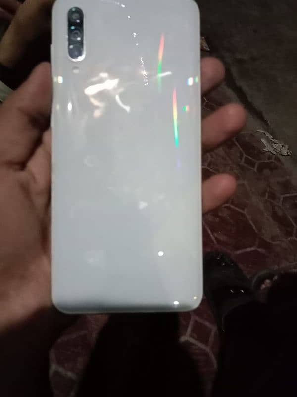 Samsung a3os 6