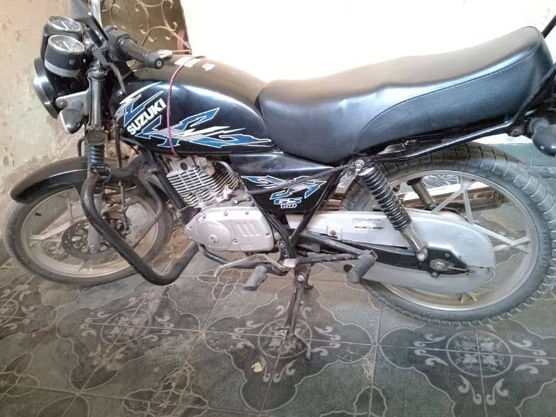 SUZUKI 150 1