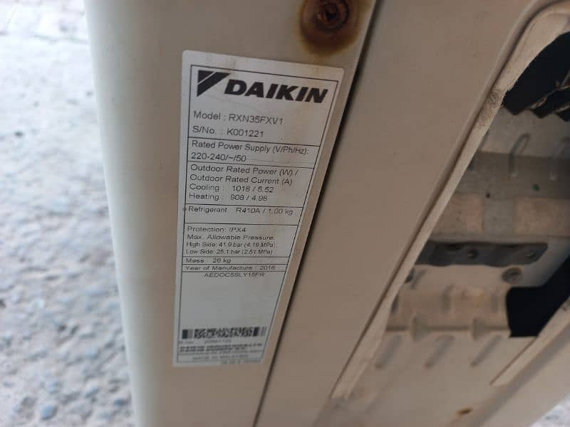 DAIKAN INVERTER AC 3