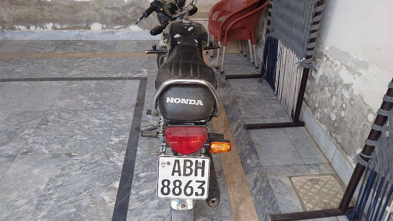 Road Prince Classic | Blvck | 70cc | Urgent Sale 4