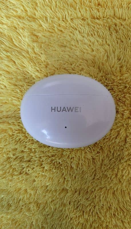 Huawei FreeBuds 4i 3