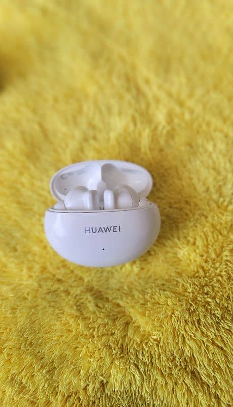 Huawei FreeBuds 4i 4