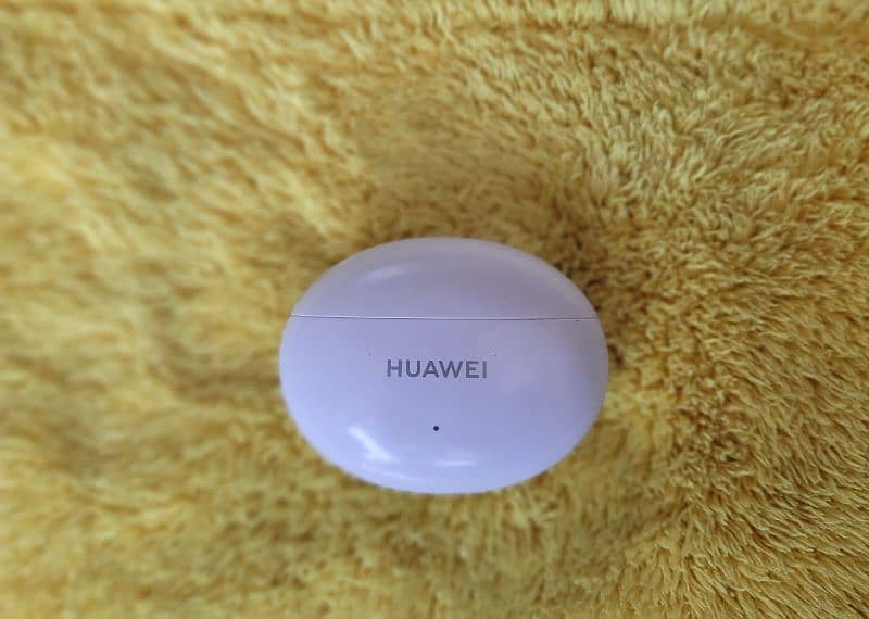 Huawei FreeBuds 4i 6