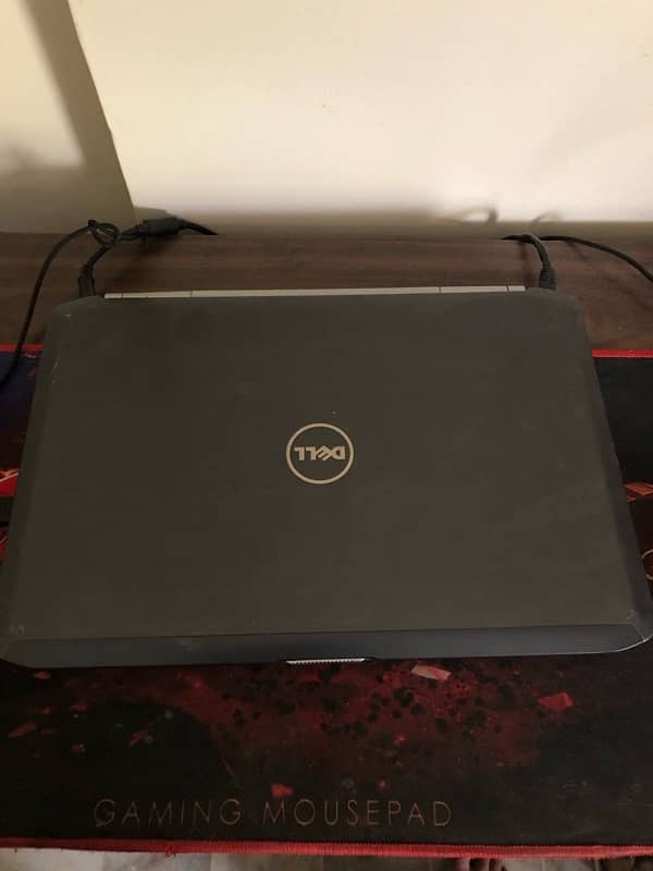 dell latitude laptop perfect condition 1