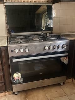 signature stainless steel stove in good condition