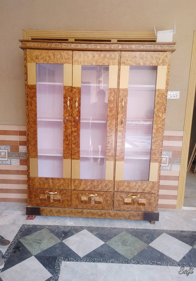 Showcase الماری (Wardrobe) for sale 1