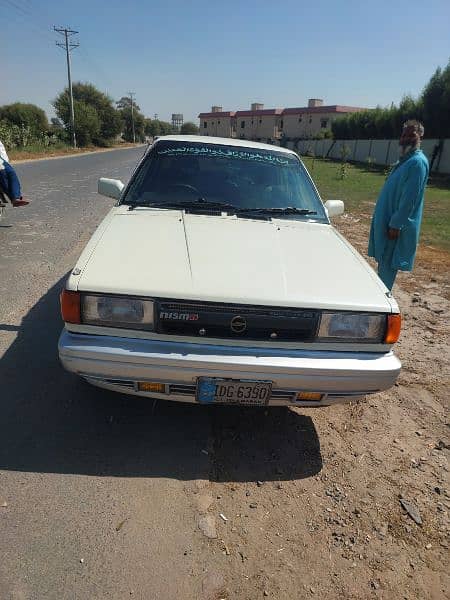 Nissan Sunny 1989 6