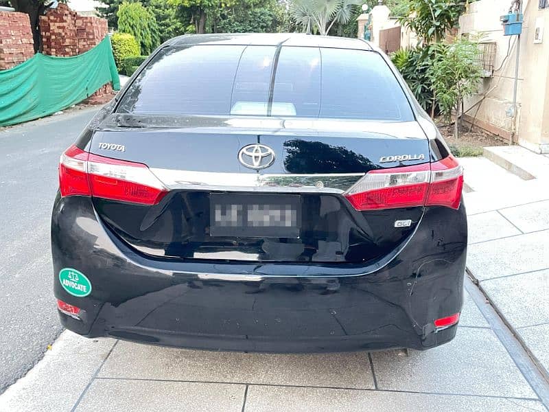 Toyota Corolla GLI 2015 4