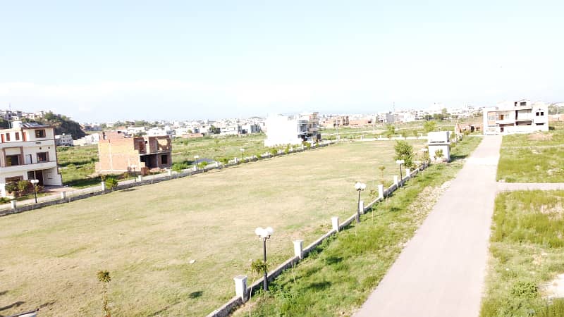 7 marla plot for sale in reasonable price 2