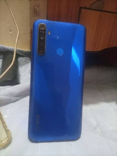 realme 5 mobile hai 4 g 64 gb hai jis nay layna ha wahi rabta karay 0