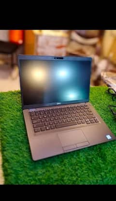 Dell 5400 core i5 8th generation  8gb Ram  256gb ssd backlit keyboard