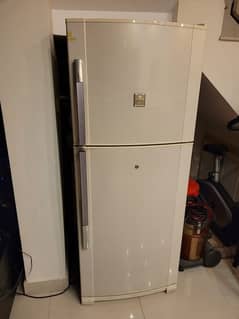 Dawlance defrost refrigerator