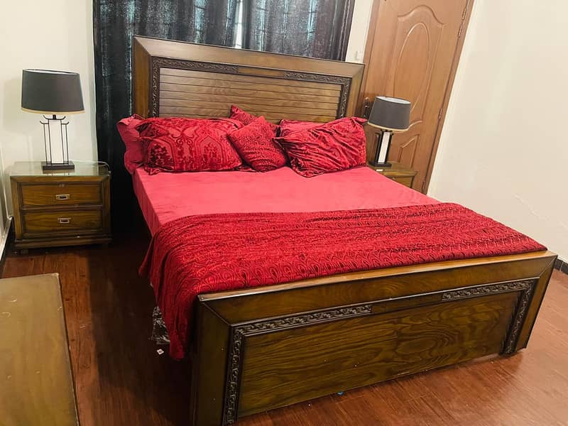 King Size Bed Set/Side Tables/Dressing/Spring Mattress/wooden bed set 6