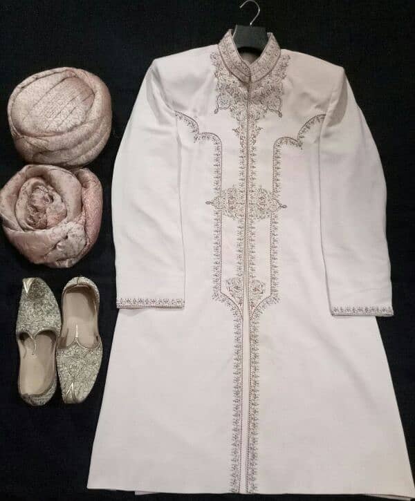 Groom Sherwani with khussa and kullah 2