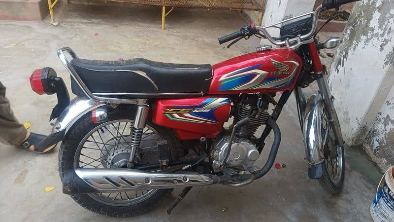 Honda CG 125 2021 November in mint condition 0