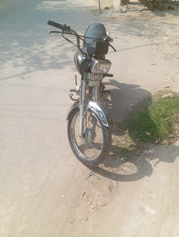 Road Price 70 CC 2016 Model 4