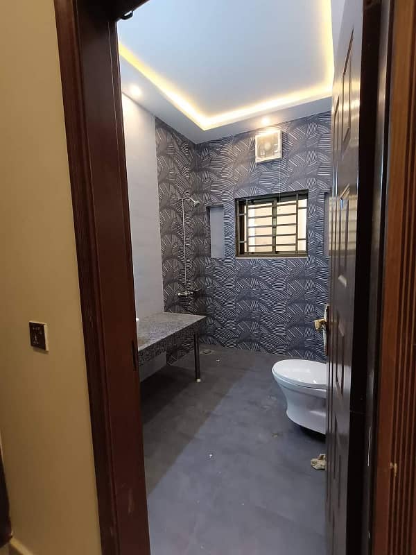 Basement and First Floor For Rent in Bahria Town Lahore 13