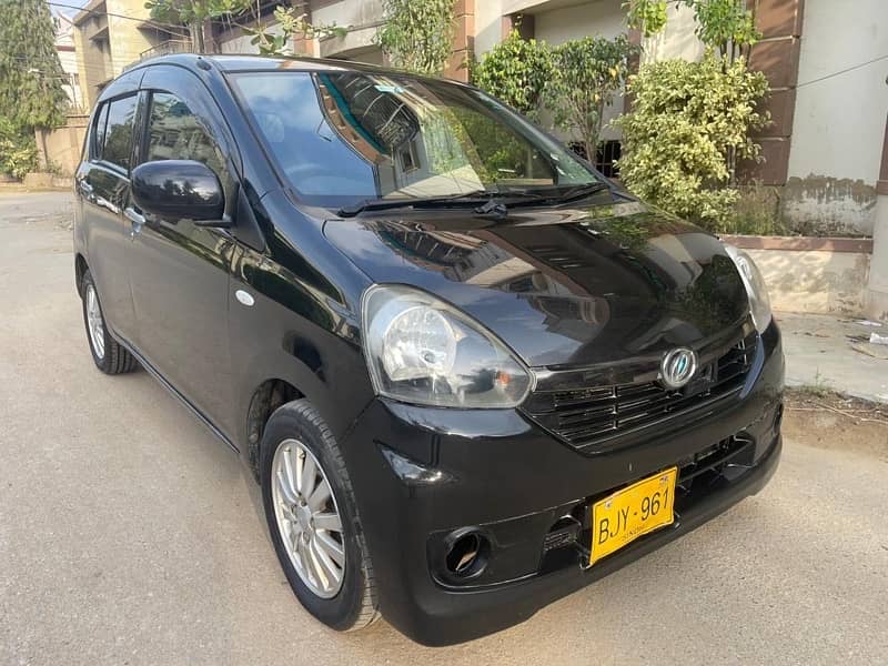 Daihatsu Mira 2015 2