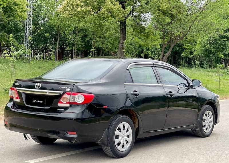 Toyota Corolla XLI 2013 1