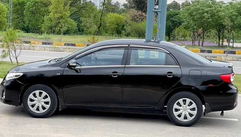 Toyota Corolla XLI 2013 3