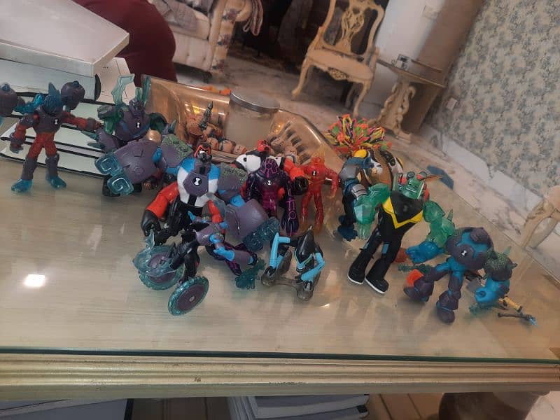 Ben 10 orignal playmates action figures [ each brought  for 15 usd ] 0